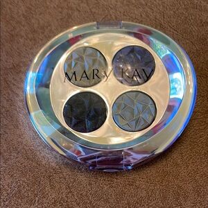 Mary Kay Eyeshadow Quad